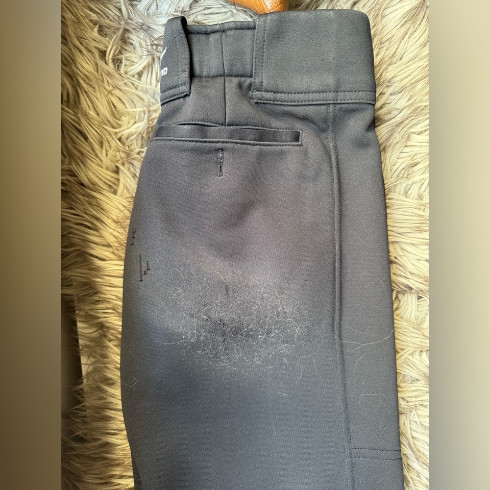 🥎 (3) Pairs of Girls Softball Pants - Picture 7 of 9